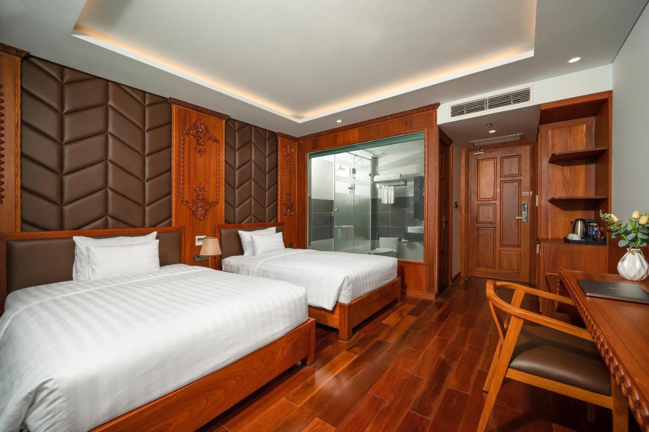 Monalisa Luxury Hotel Da Nang Bagian luar foto