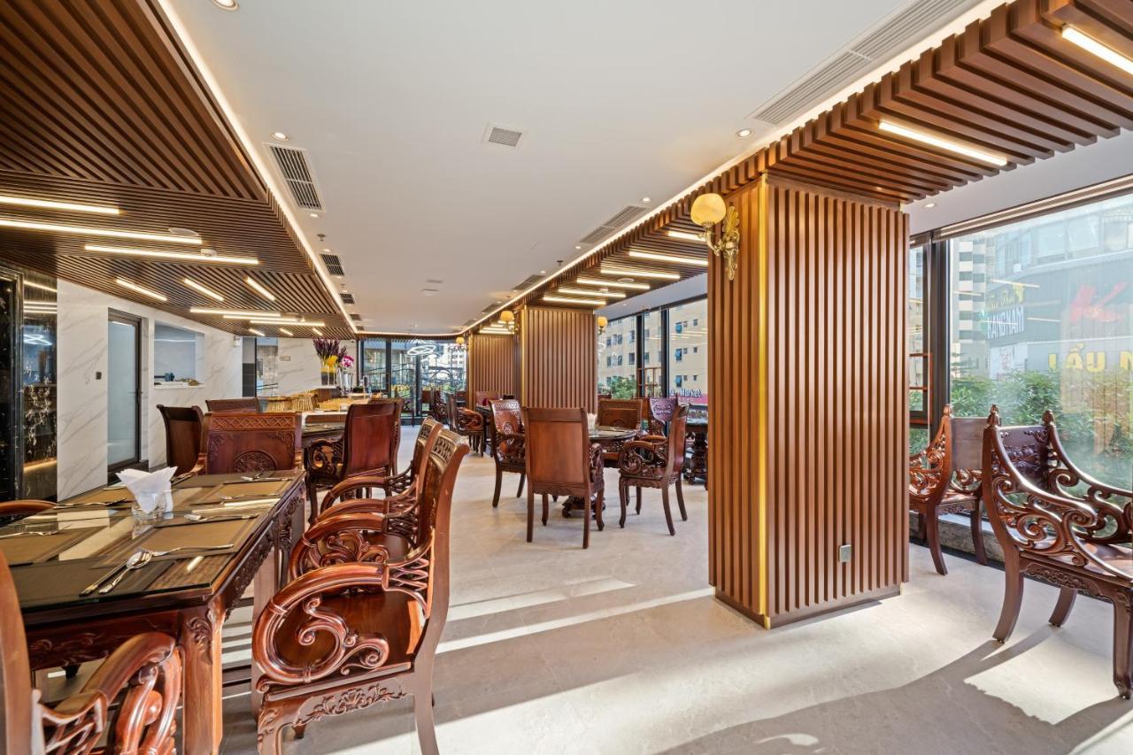 Monalisa Luxury Hotel Da Nang Bagian luar foto