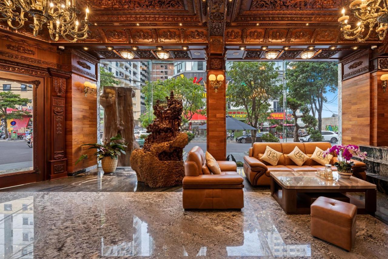 Monalisa Luxury Hotel Da Nang Bagian luar foto